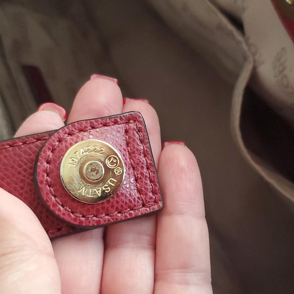 MICHAEL KORS Purse - Picture 6 of 10
